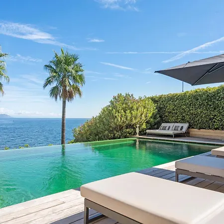 Pied Dans L'eau - Les Parcs Tropez فيلة *