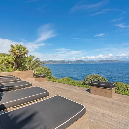 Pied Dans L'eau - Les Parcs Tropez Villa *